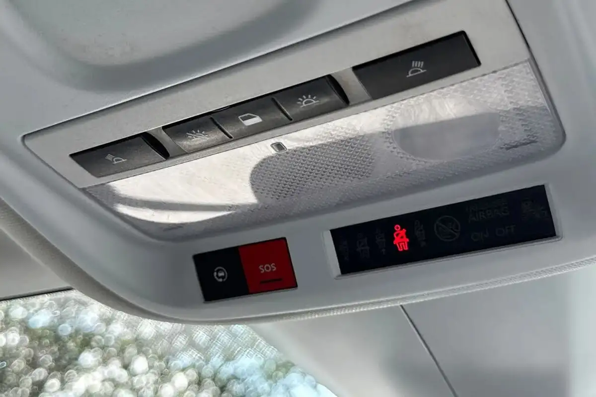 2021-vauxhall-grandland-x-12-griffin-big-45