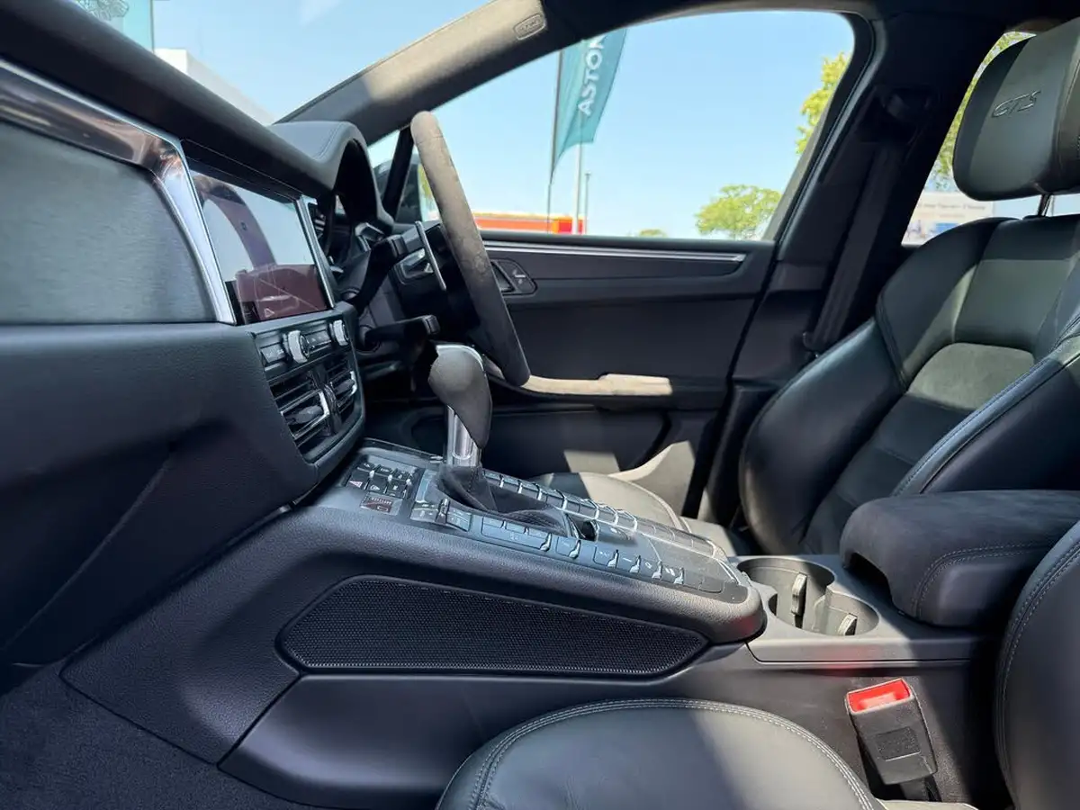 2021-porsche-macan-29-v6-gts-380ps-big-22