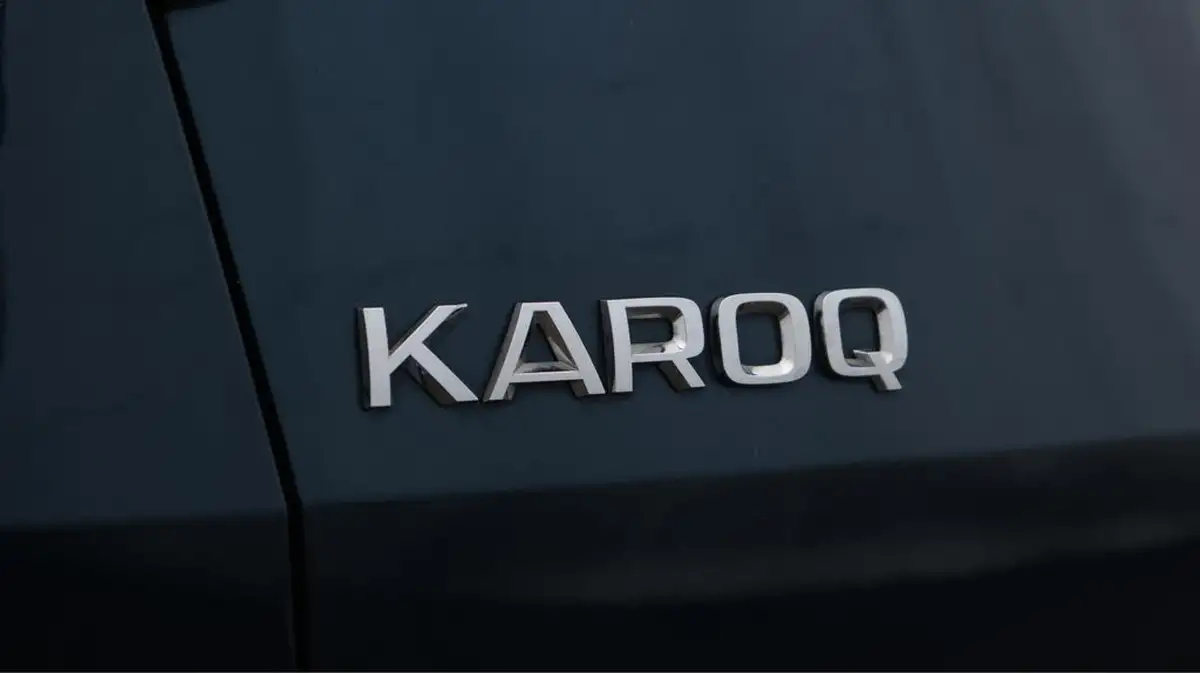 2023-skoda-karoq-15-tsi-se-l-dsg-big-22