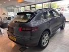 2016-porsche-macan-20-small-11
