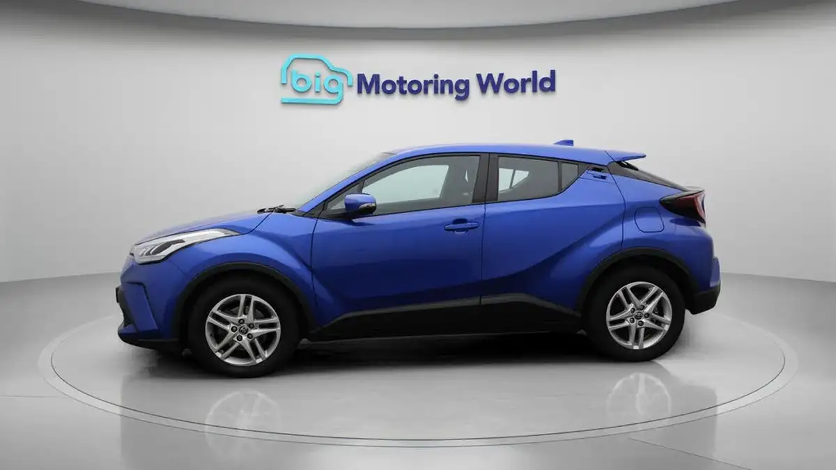 2022-toyota-c-hr-18-vvt-i-icon-big-4