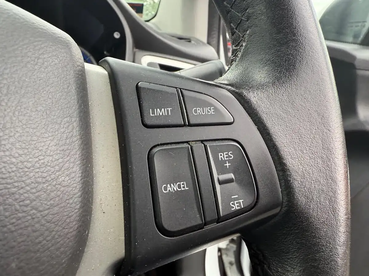 2015-suzuki-s-cross-16-ddis-sz5-4x4-allgrip-big-36