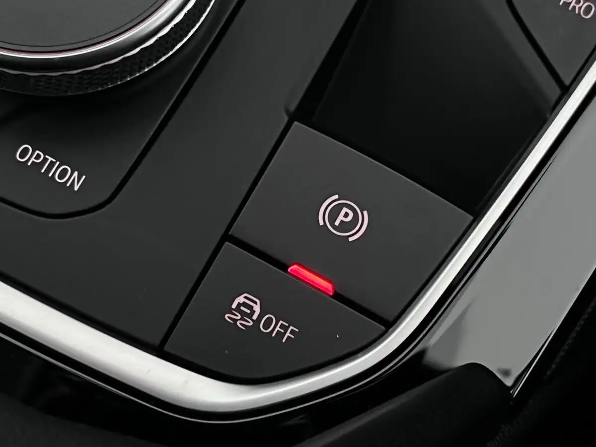2022-bmw-1-series-15-118i-sport-big-39