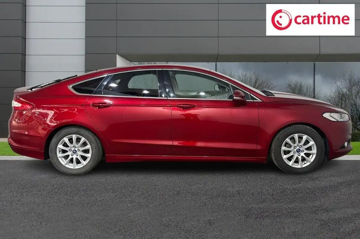 2017-ford-mondeo-15tdci-titanium-econetic-hatchback-1499cc-big-1
