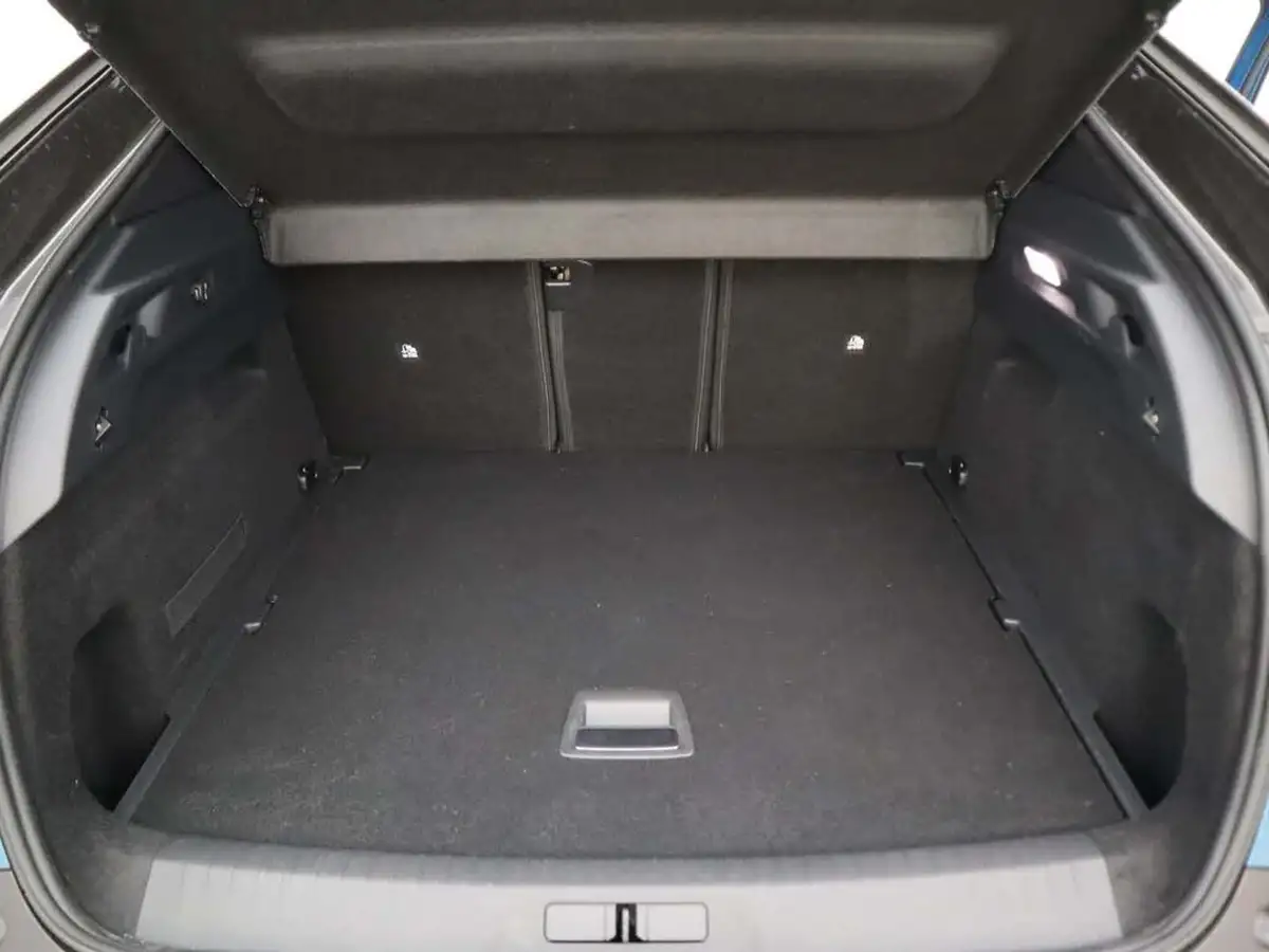 2024-peugeot-3008-suv-e-gt-210ps-73kwh-big-8