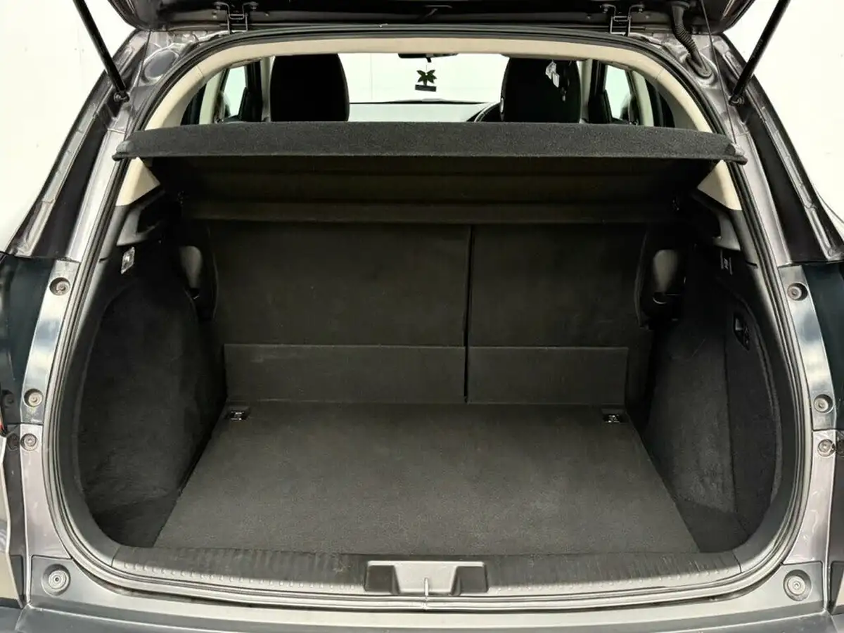 2017-honda-hr-v-15-i-vtec-se-big-32