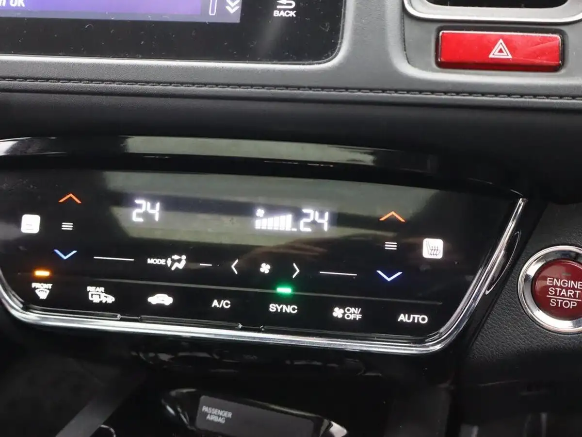 2018-honda-hr-v-16-i-dtec-ex-big-21