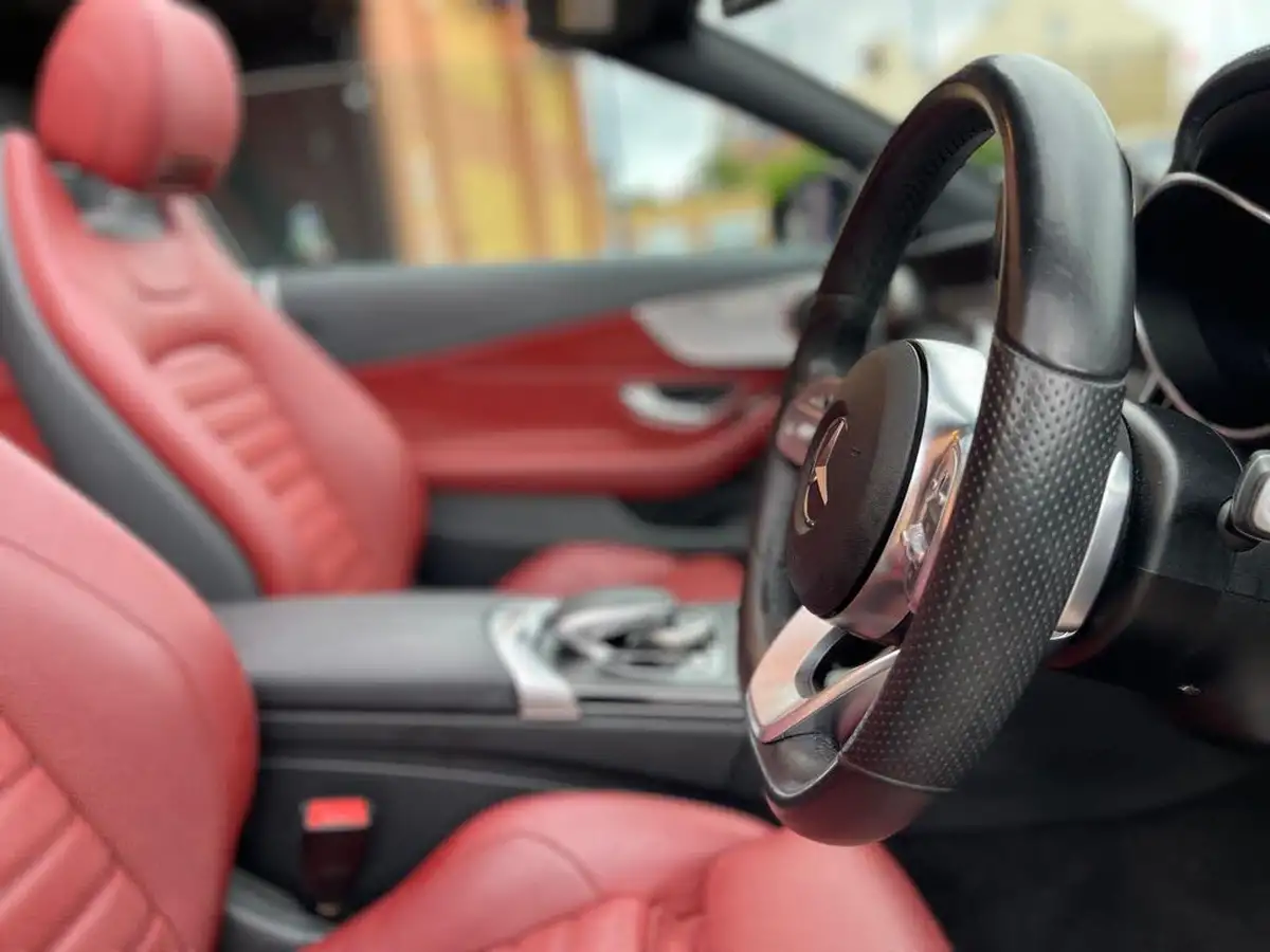 2018-mercedes-benz-c-class-15-c200-amg-line-ss-cabriolet-2d-big-30