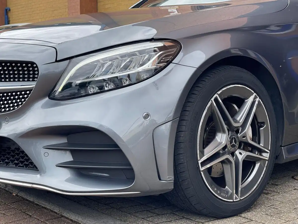 2018-mercedes-benz-c-class-15-c200-amg-line-ss-cabriolet-2d-big-54