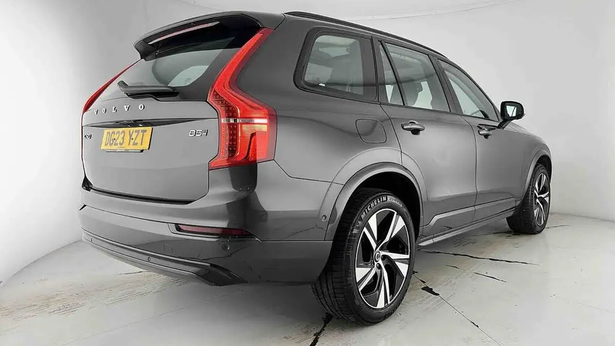 2023-volvo-xc90-20-b5-plus-big-27