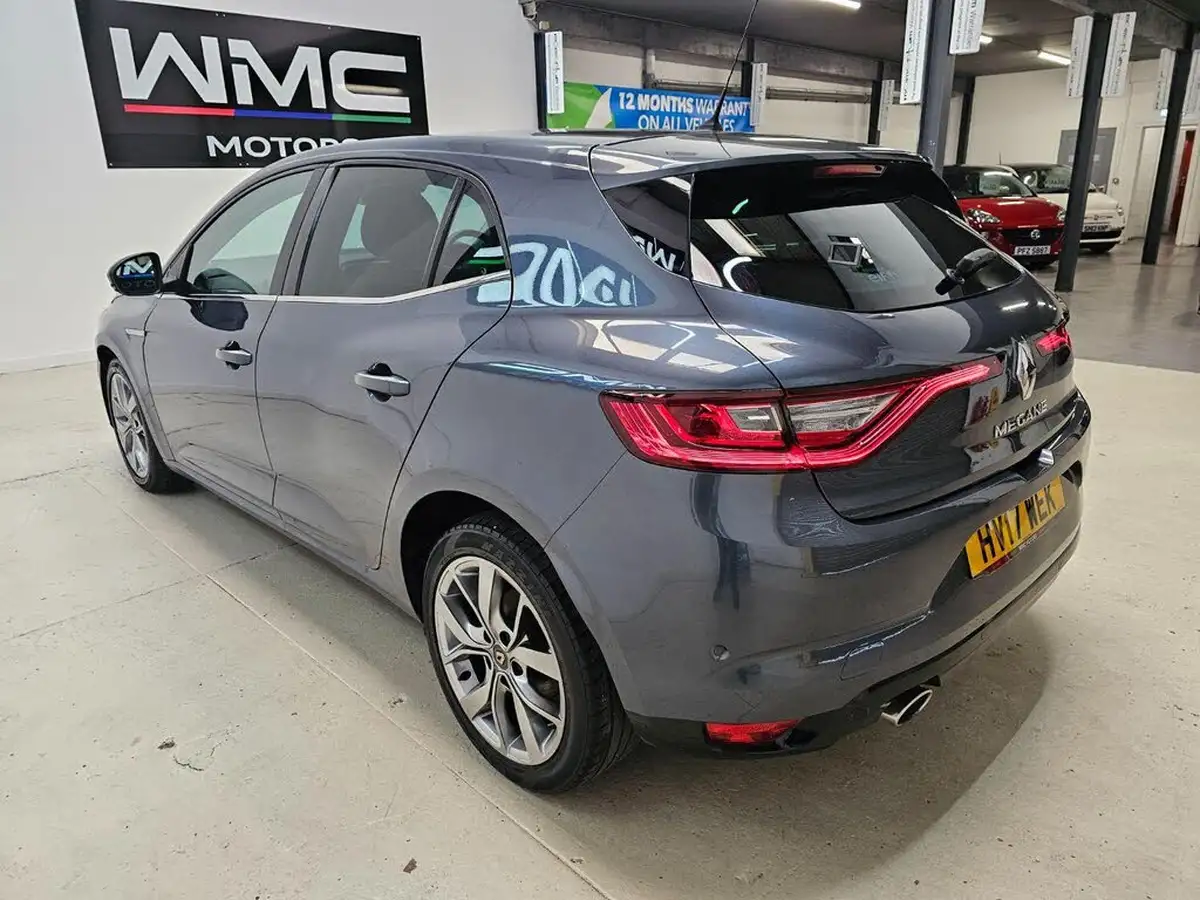 2017-renault-megane-15dci-dynamique-s-nav-hatchback-big-5