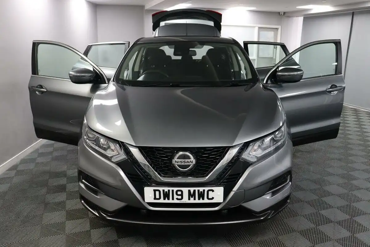 2018-nissan-qashqai-13-dig-t-visia-big-7