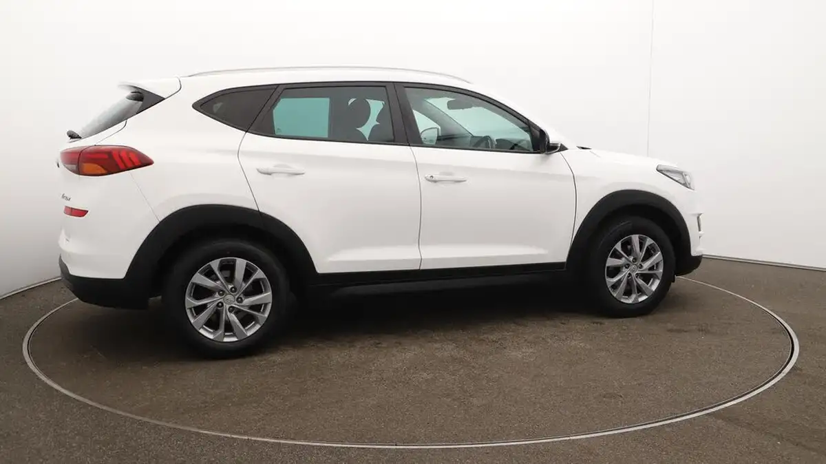 2019-hyundai-tucson-big-48