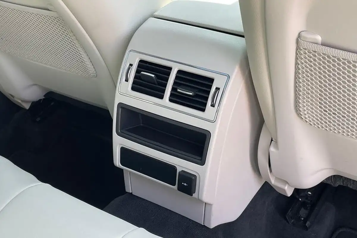 2023-jaguar-f-pace-20-d200-r-dynamic-se-black-big-47
