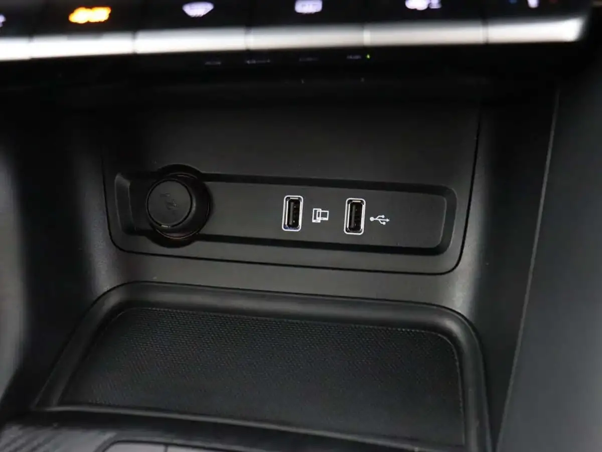 2022-mg-zs-suv-15-vti-tech-exclusive-big-35