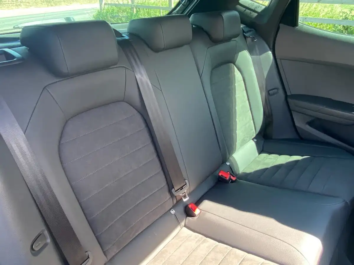 2023-seat-ibiza-10-tsi-fr-sport-110ps-dsg-big-38