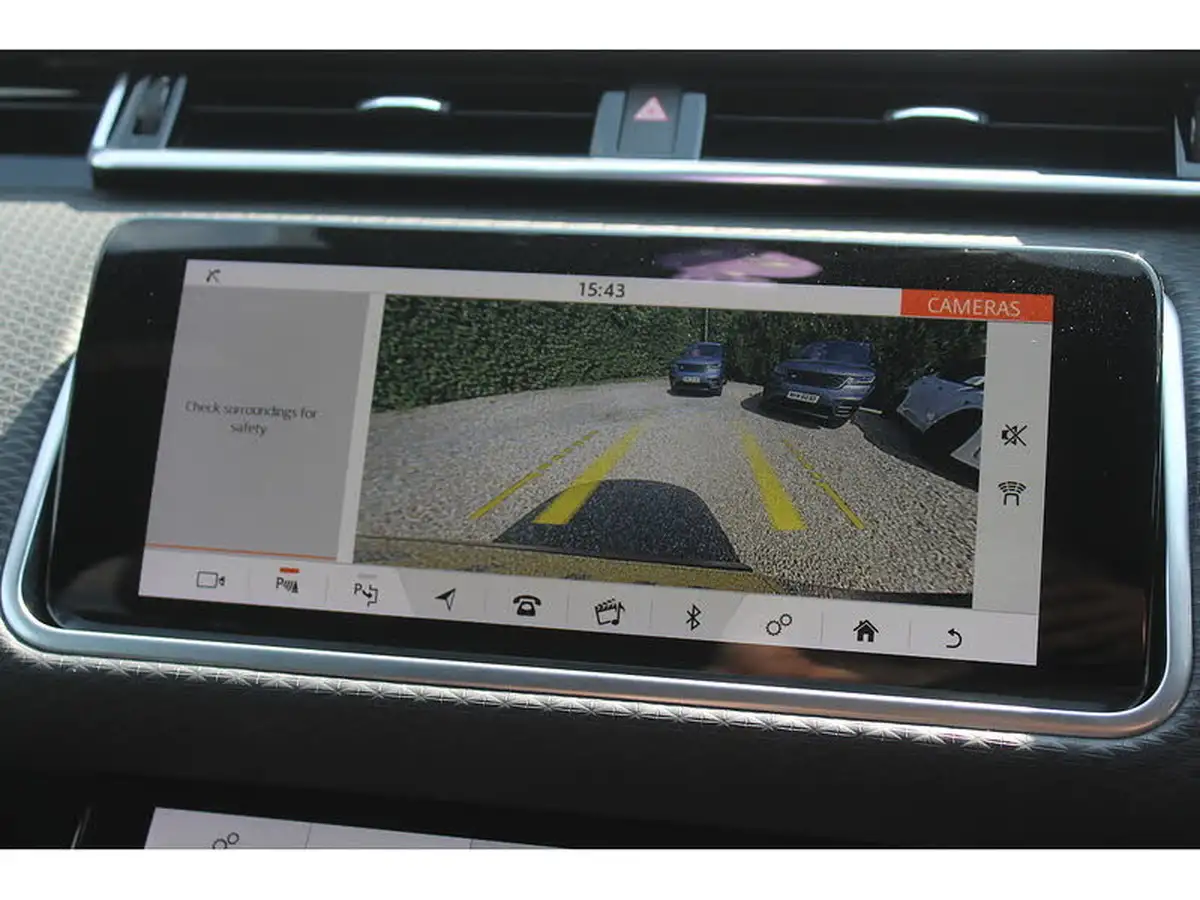 2020-land-rover-range-rover-velar-20-d240-r-dynamic-se-big-27