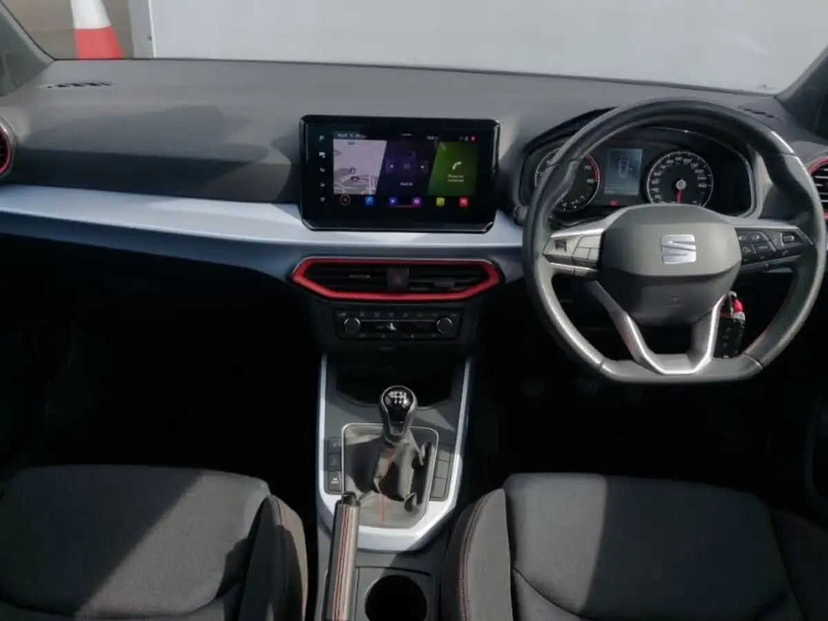 2021-seat-arona-10-tsi-fr-110ps-big-2