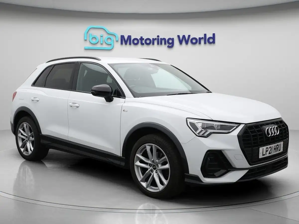2021-audi-q3-15-35-tfsi-black-edition-codcomfort-sound-pack-station-wagon-big-0