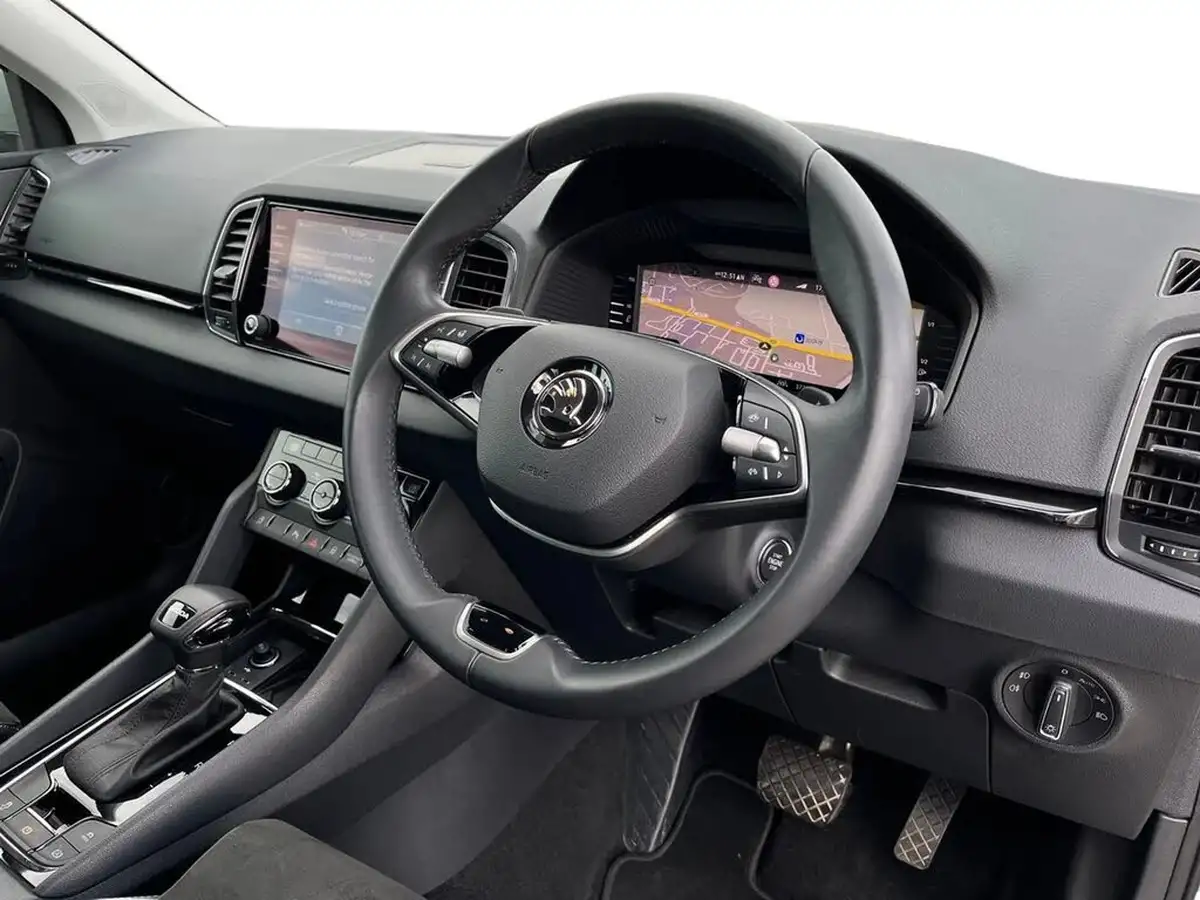 2024-skoda-karoq-15-tsi-se-l-dsg-big-8