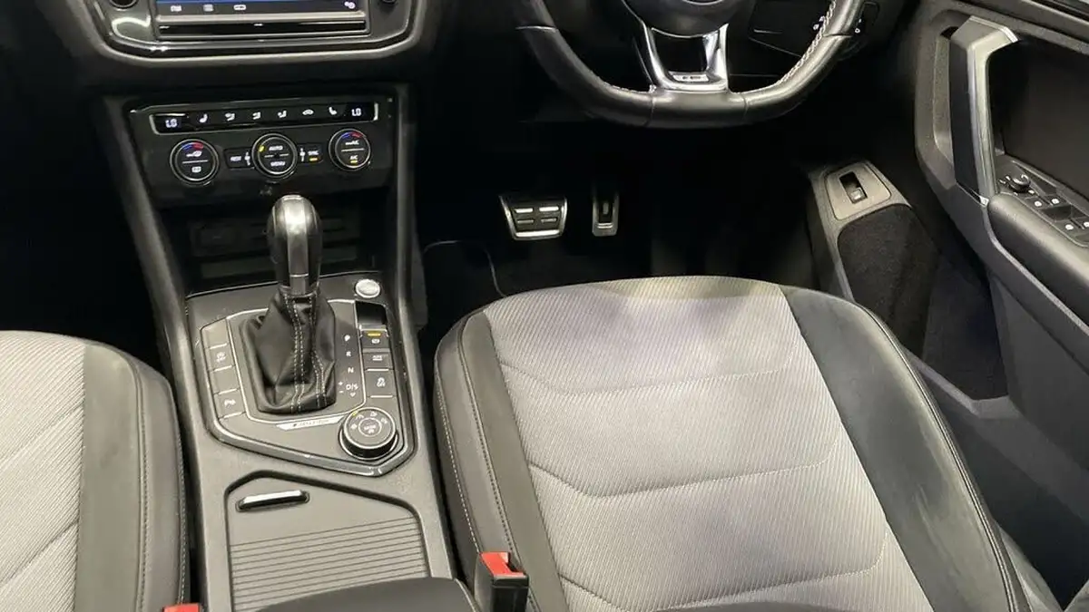 2017-volkswagen-tiguan-20tdi-r-line-4motion-ss-dsg-big-14
