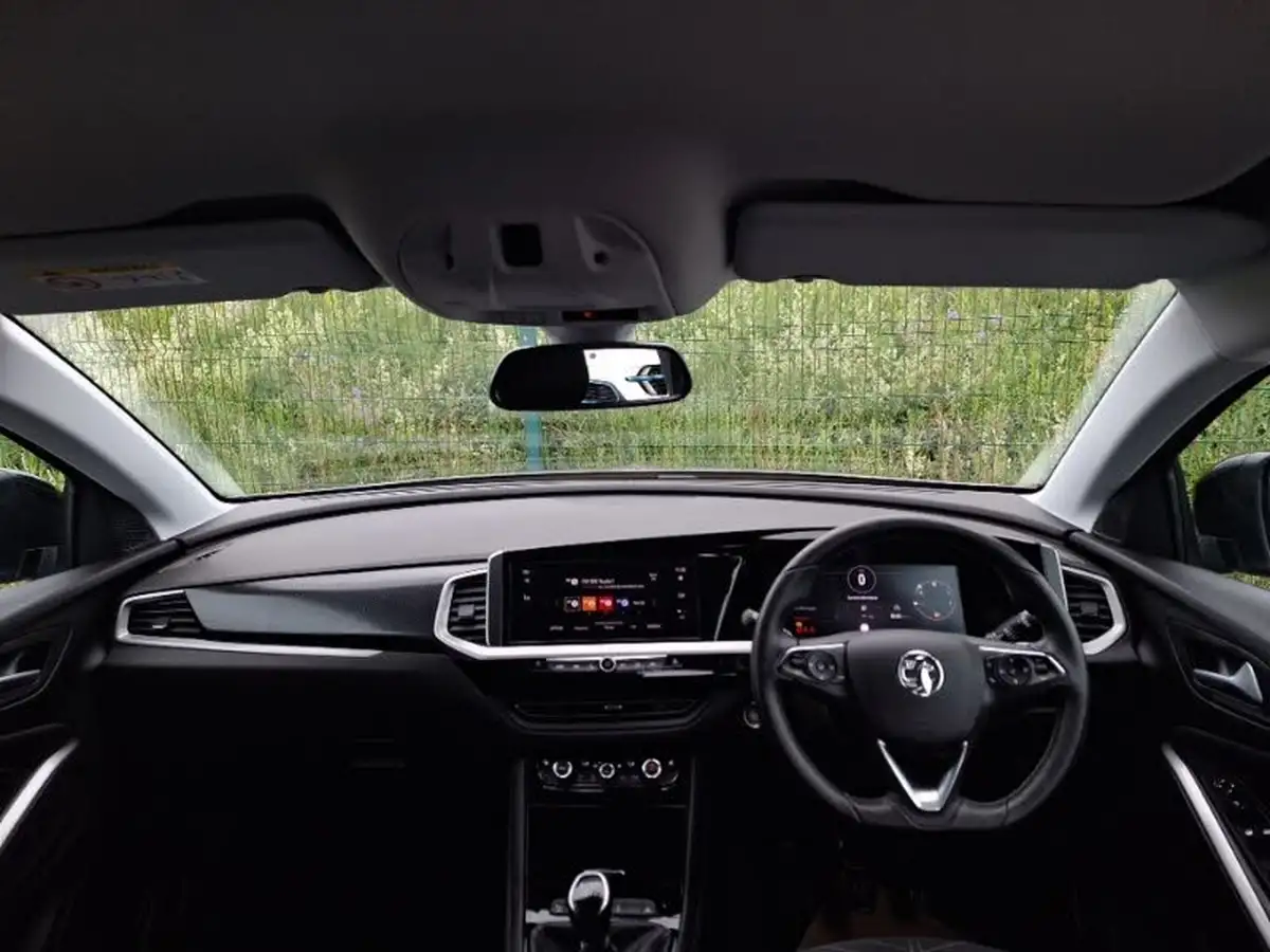 2023-vauxhall-grandland-12-ultimate-130ps-big-2