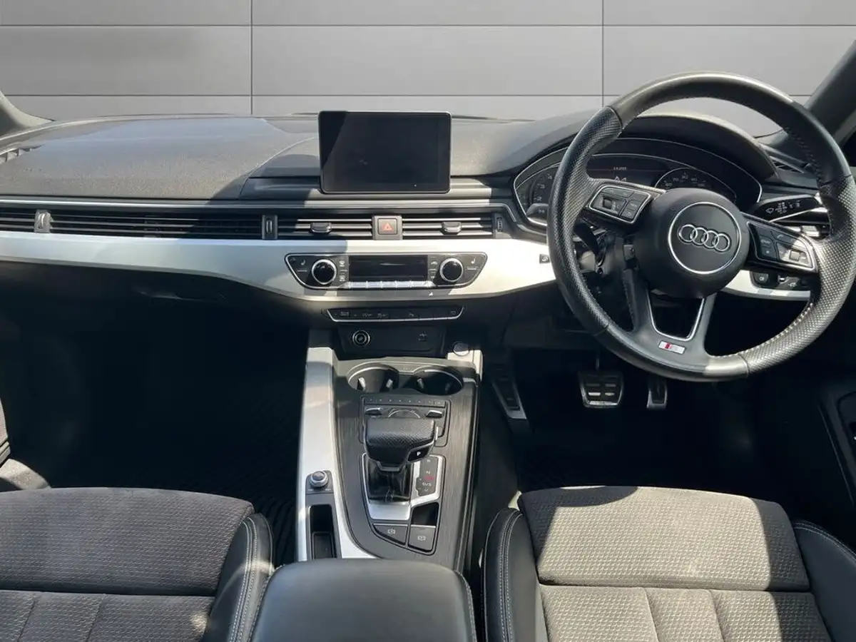 2018-audi-a4-14-tfsi-s-line-tronic-big-9