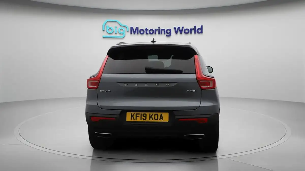2019-volvo-xc40-20td-d3-r-design-pro-awd-geartronic-big-6