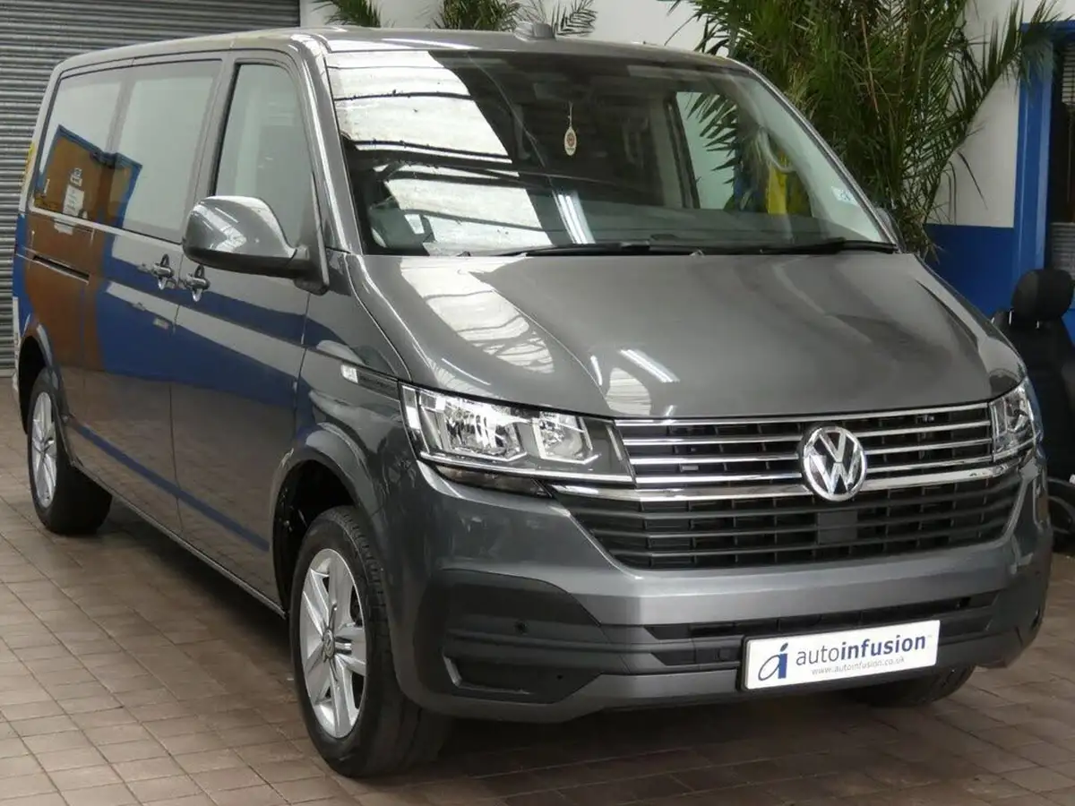 2021-volkswagen-transporter-shuttle-20tdi-t32-se-bmt-lwb-150ps-eu6dt-e-dsg-big-0