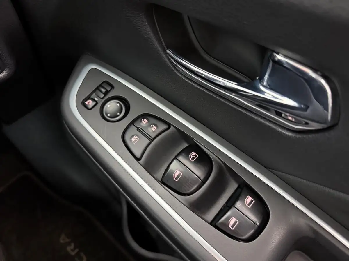 2021-nissan-micra-10-ig-t-n-sport-big-20