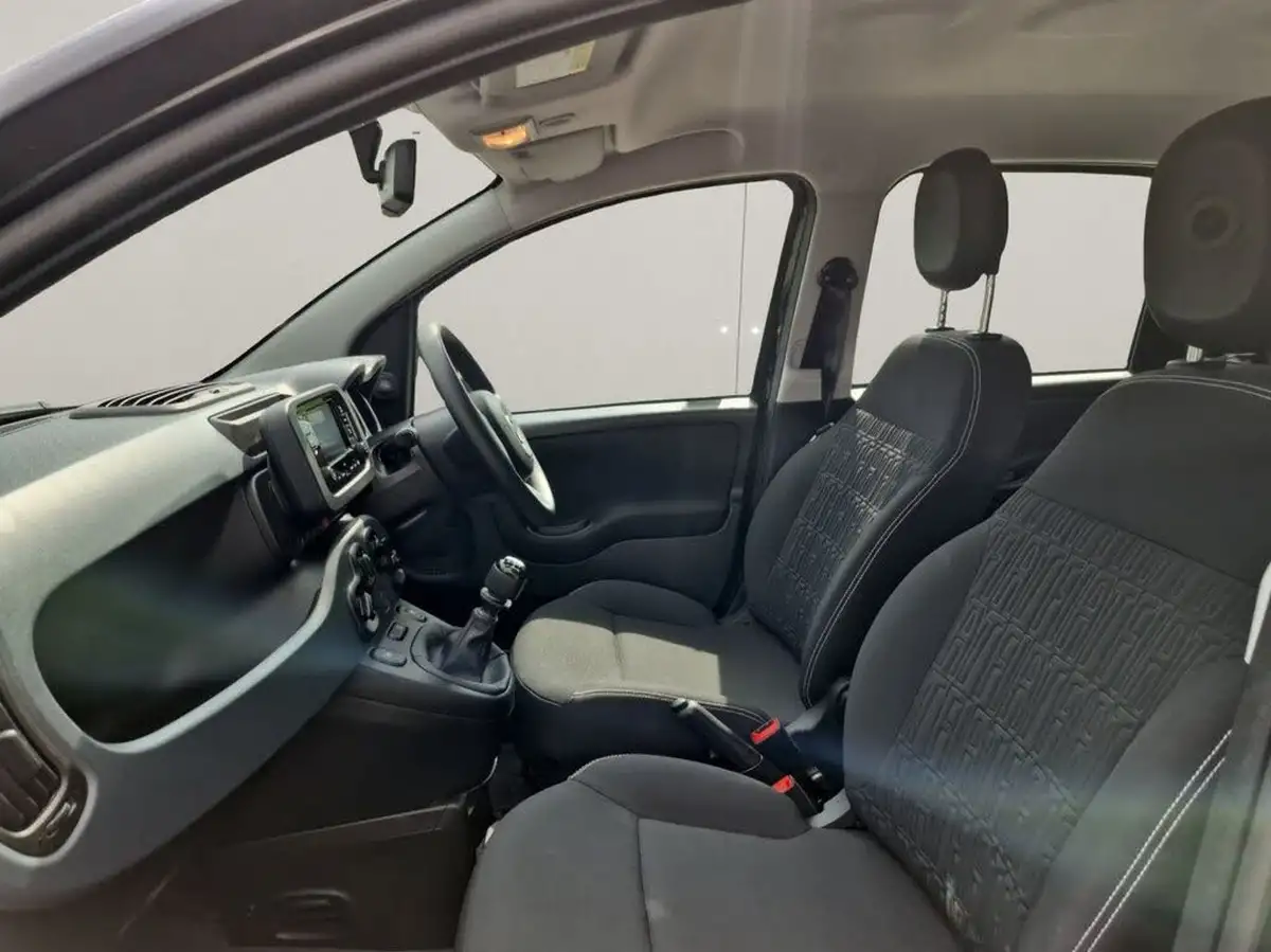 2023-fiat-panda-10-big-15