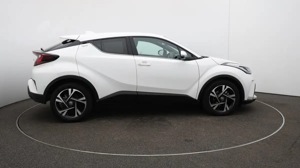 2023-toyota-c-hr-18-vvt-i-design-120bhp-big-49