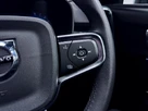 2023-volvo-xc40-20-b3-plus-small-42