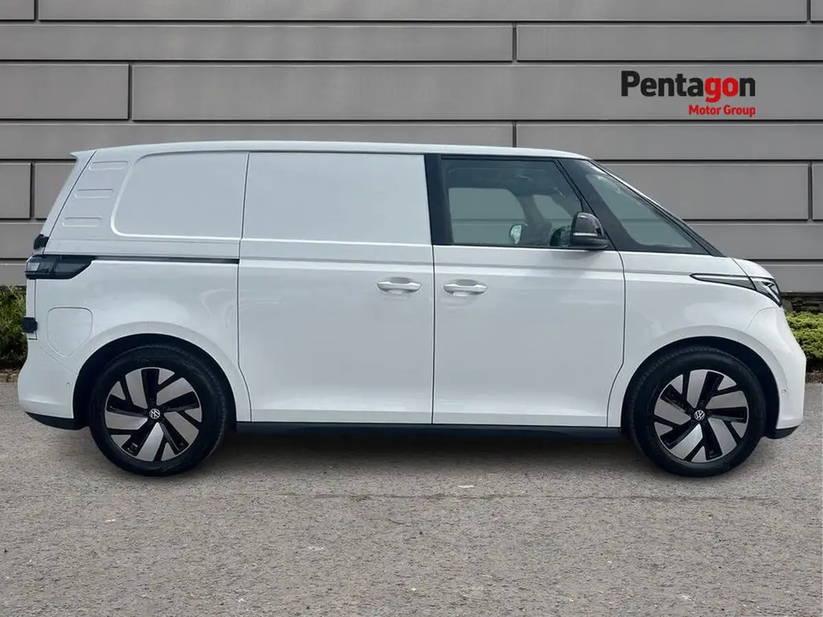 2024-volkswagen-id-buzz-cargo-e-commerce-plus-286ps-79kwh-big-13