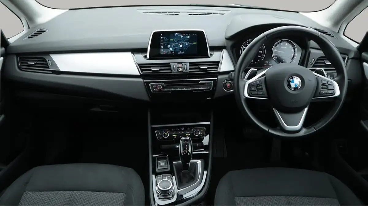 2020-bmw-2-series-20-220i-se-189bhp-big-13