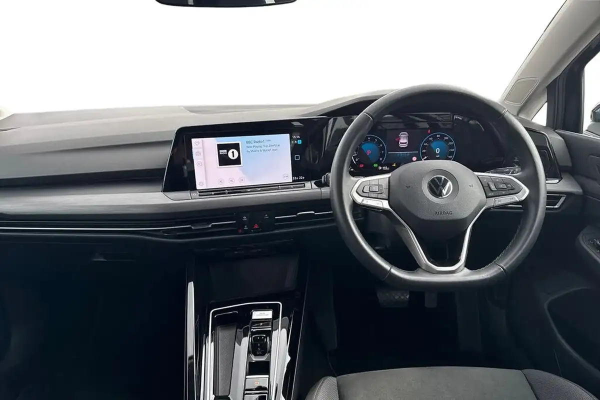 2022-volkswagen-golf-15-etsi-style-150ps-hatchback-big-17