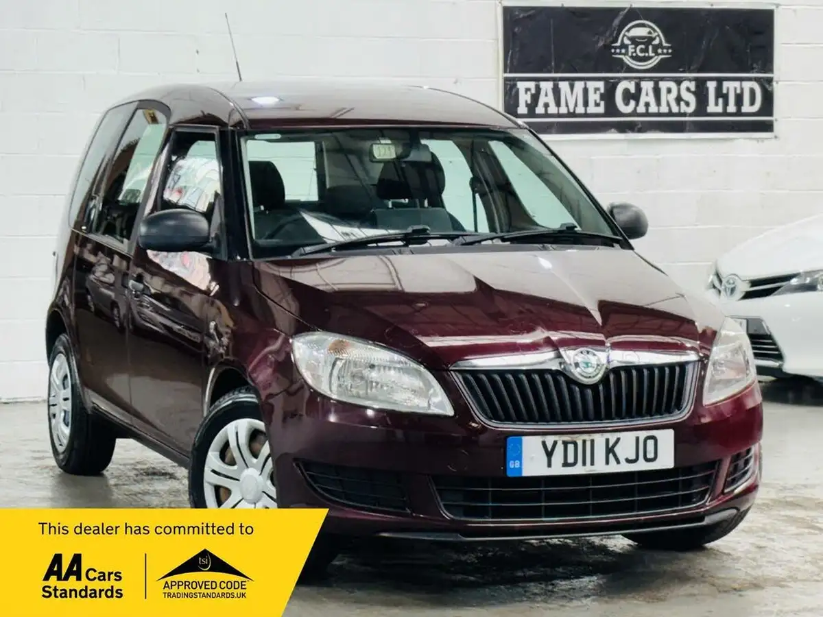 2011-skoda-roomster-12-s-1197cc-dsg-big-0