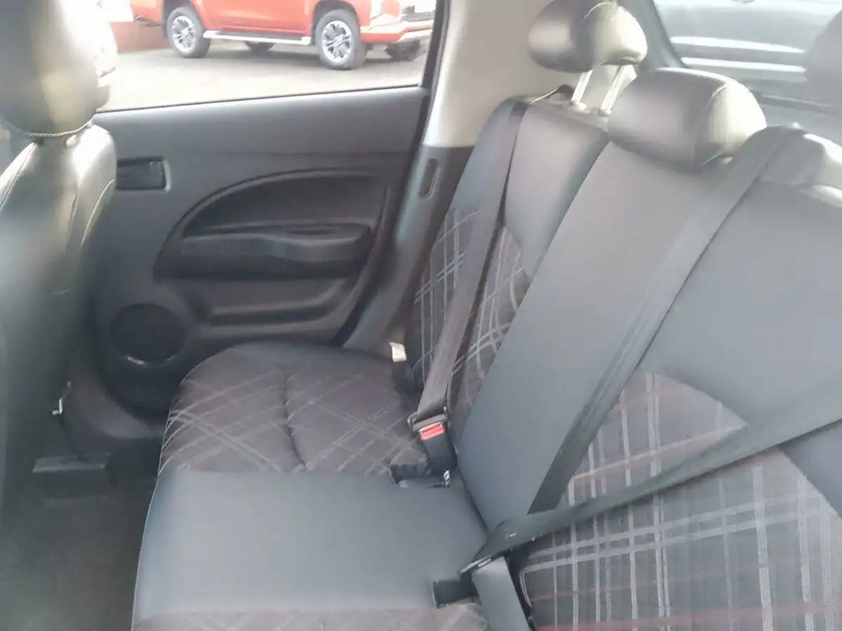 2020-mitsubishi-mirage-12-design-big-36