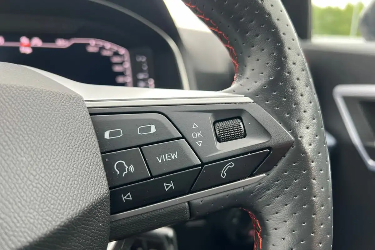 2021-seat-arona-10-tsi-fr-sport-110ps-big-23