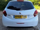 2019-peugeot-208-12-puretech-signature-small-6