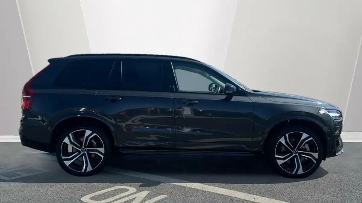 2024-volvo-xc90-20-t8-ultimate-dark-big-2