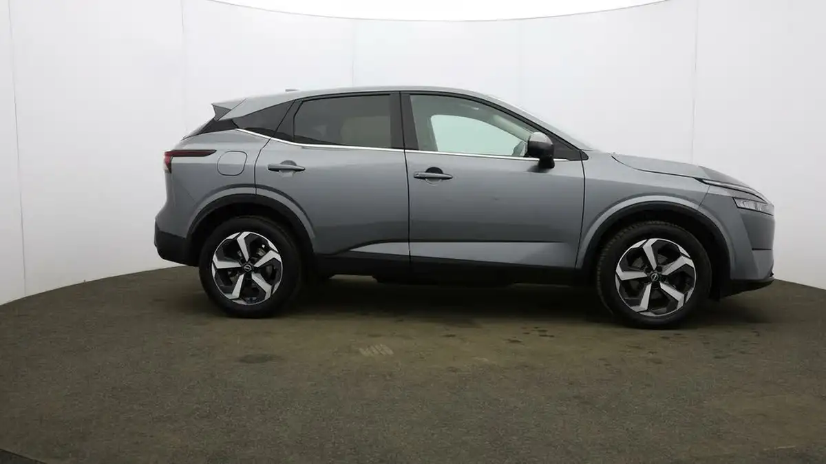 2022-nissan-qashqai-13-dig-t-n-connecta-140ps-big-49
