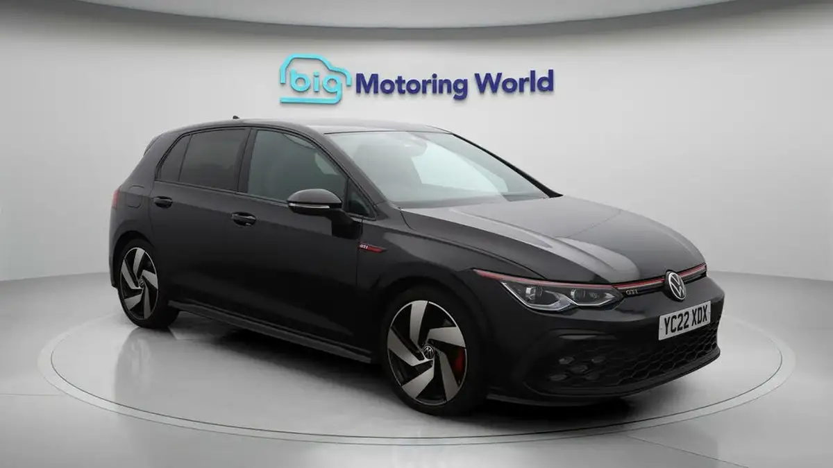 2022-volkswagen-golf-20-tsi-gti-dsg-big-1