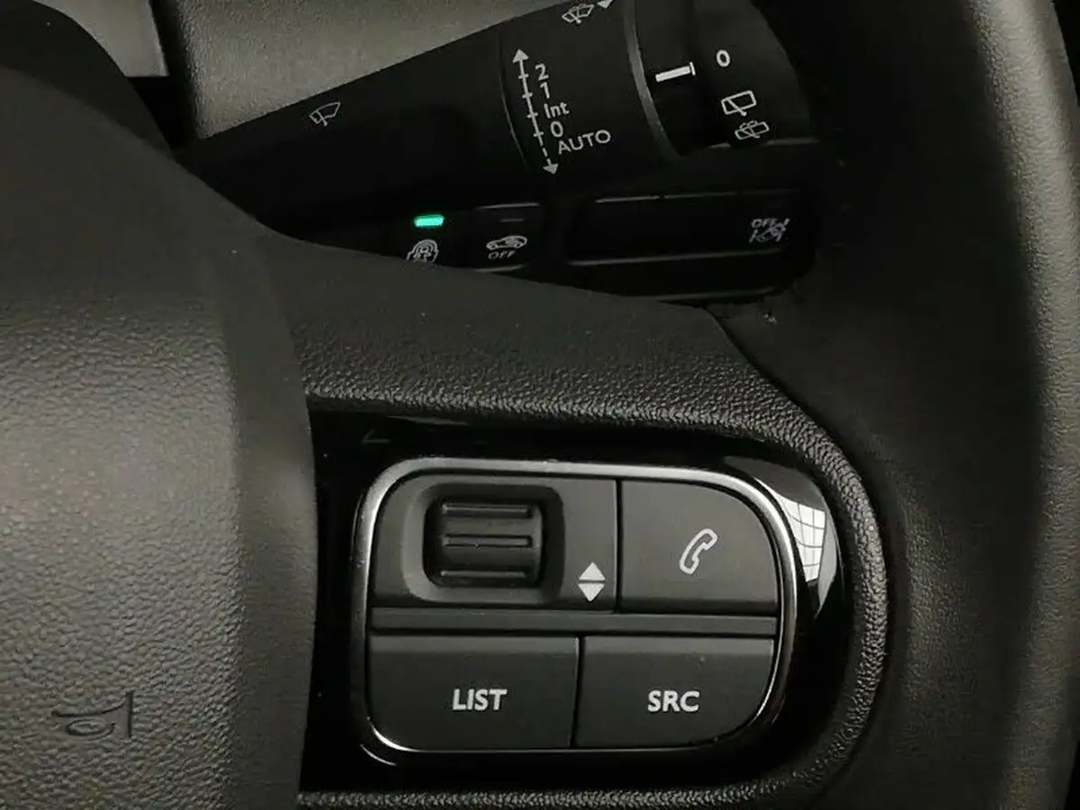 2022-citroen-c3-aircross-12-puretech-shine-plus-130ps-eat6-big-17