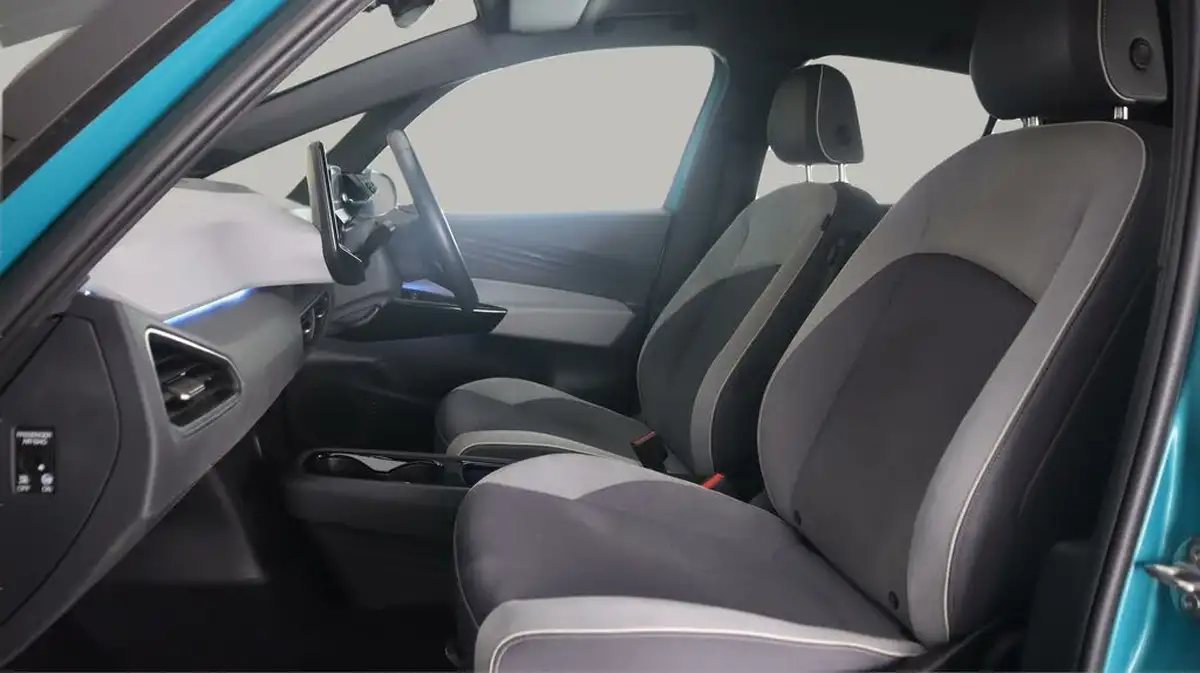 2020-volkswagen-id3-e-business-big-14