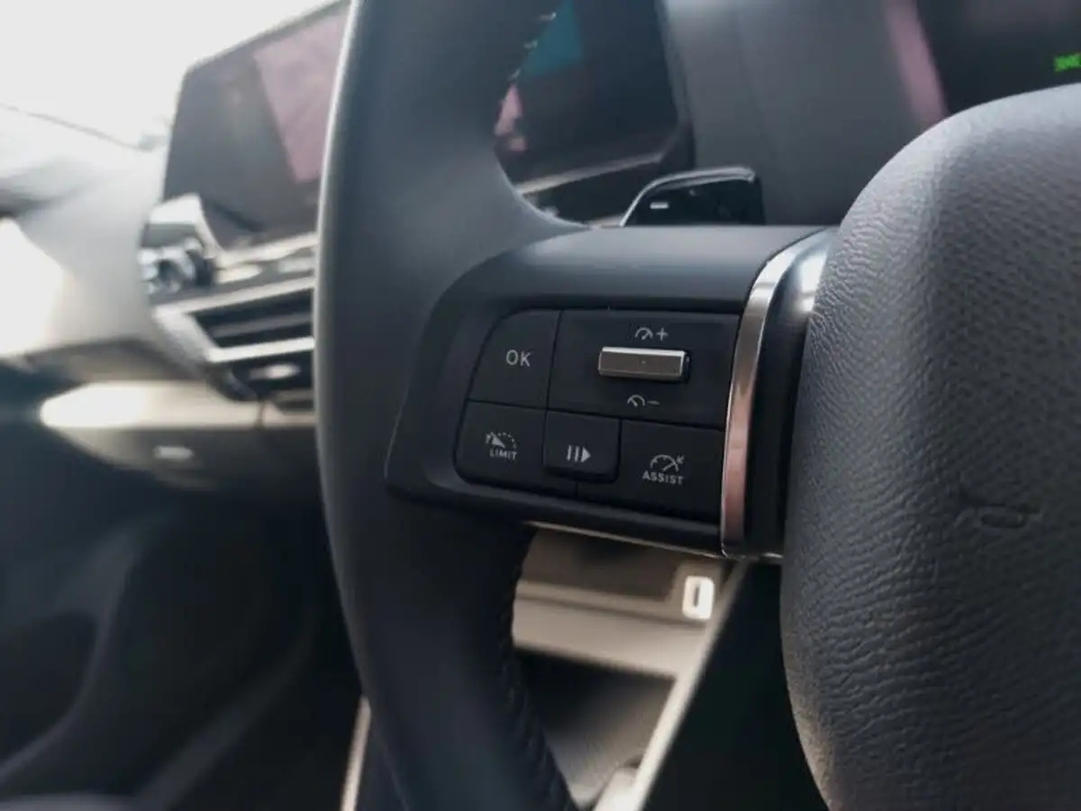 2022-citroen-c4-12-puretech-sense-plus-big-12