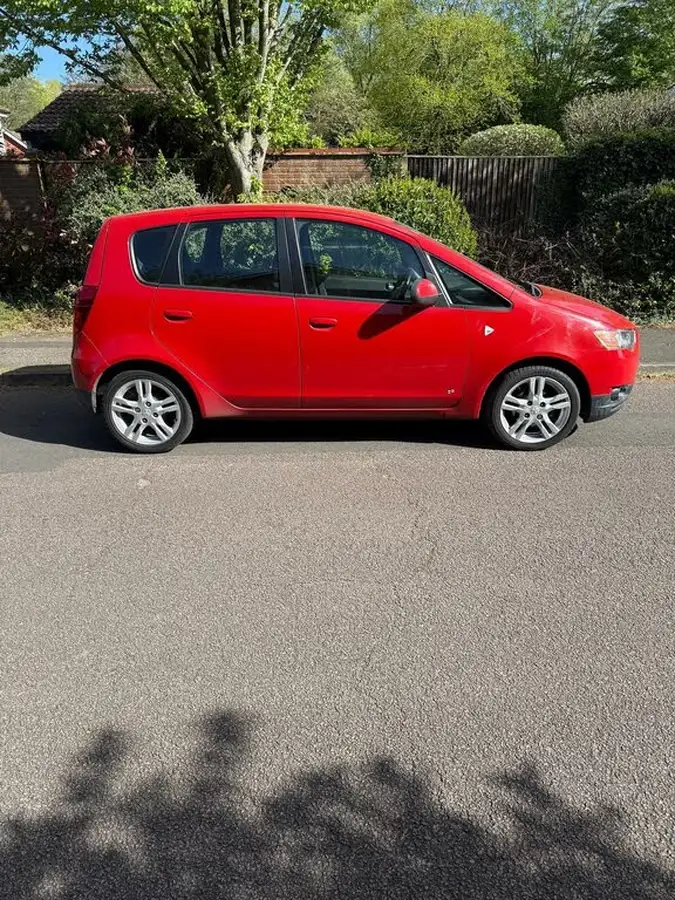 2012-mitsubishi-colt-13-cz2-5d-big-2