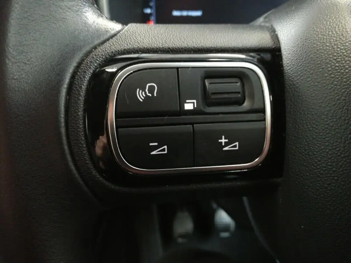 2022-citroen-c5-aircross-12-puretech-shine-ss-big-13