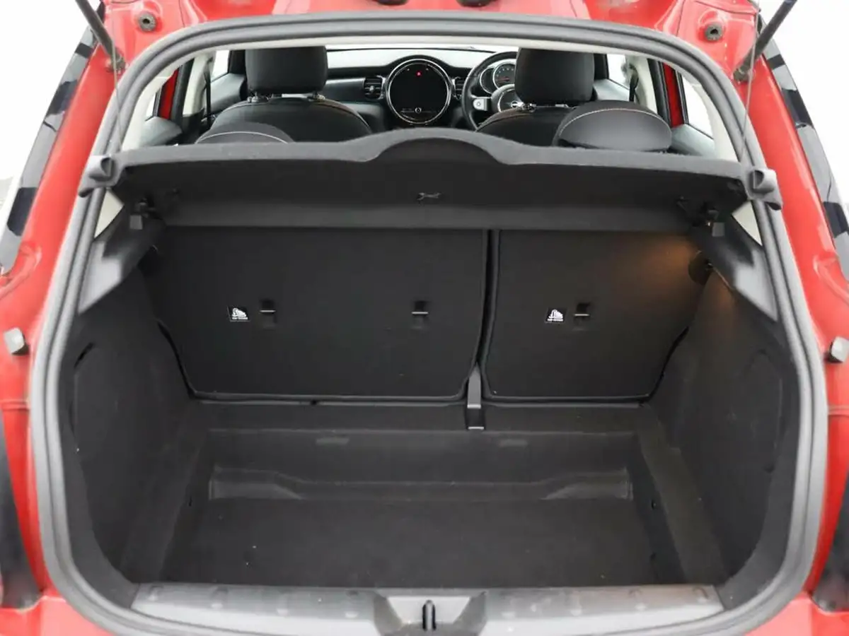 2021-mini-cooper-15-cooper-classic-hatchback-5d-auto-big-14