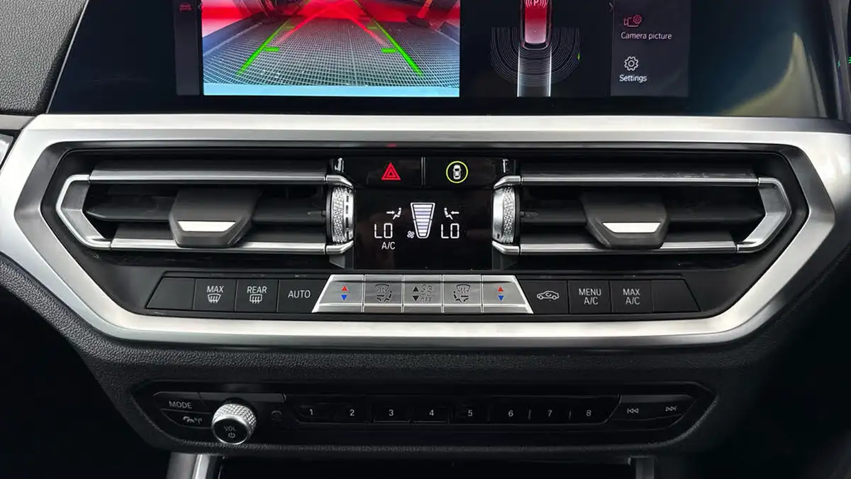 2021-bmw-3-series-20-330e-se-pro-touring-5d-big-18